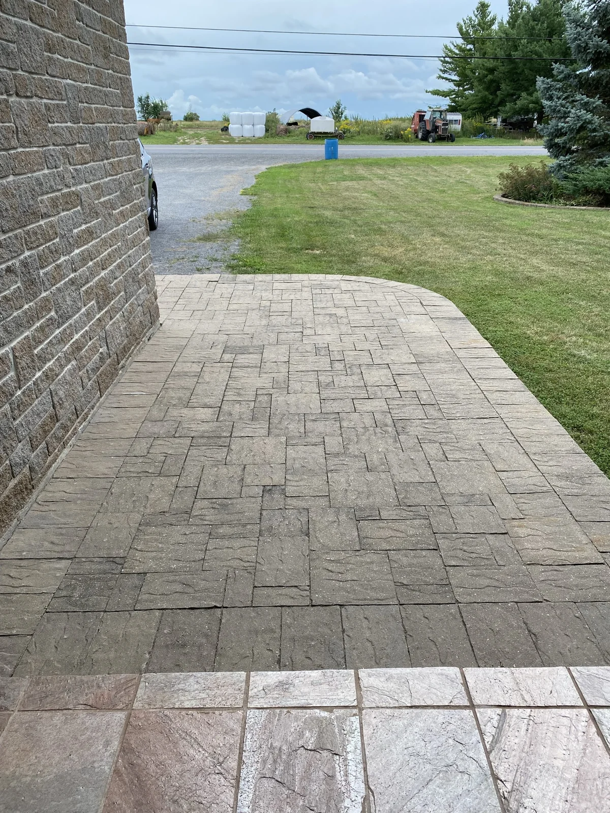 Interlocking paver patio in Kingston
